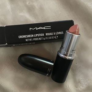 MAC cream sheen lipstick 💄